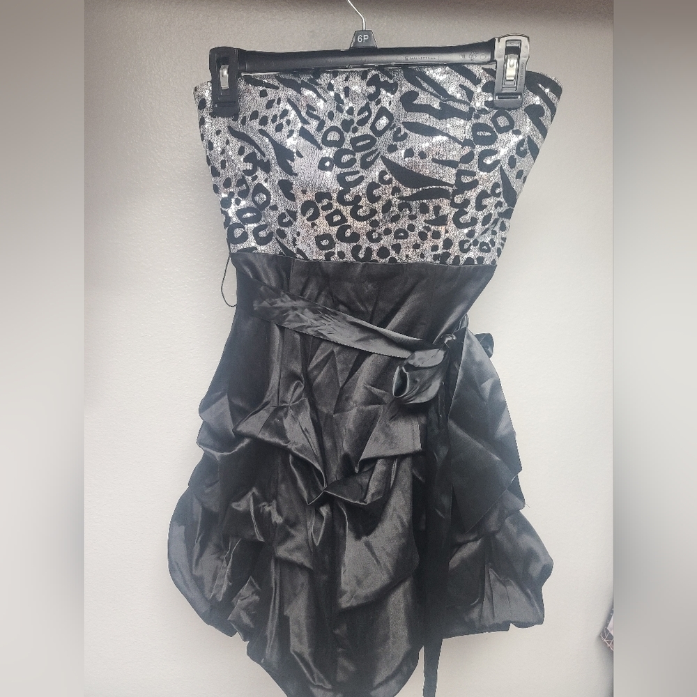 Mini prom dress